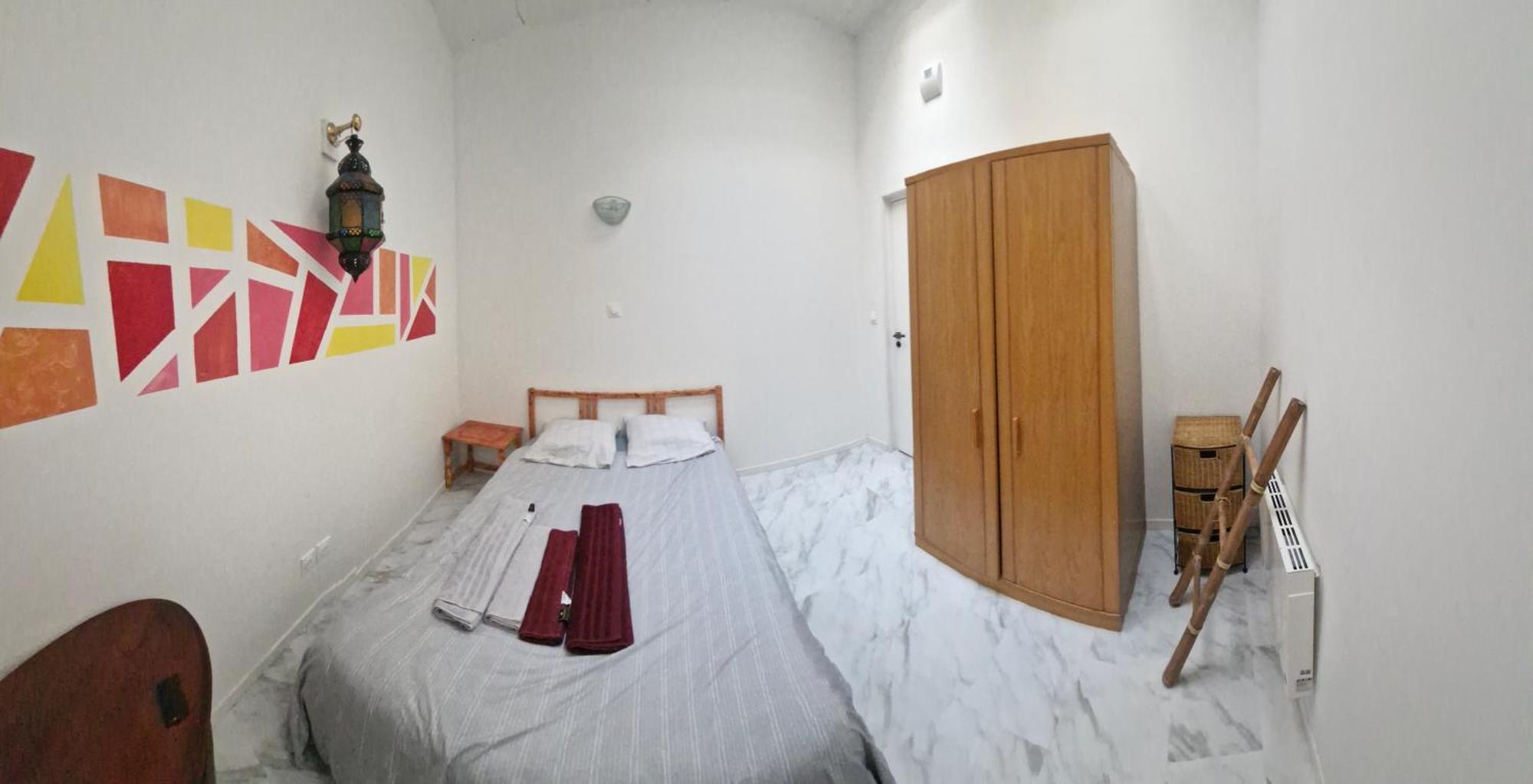 Bed And Breakfast Chez L'Habitant Marseille Bagian luar foto
